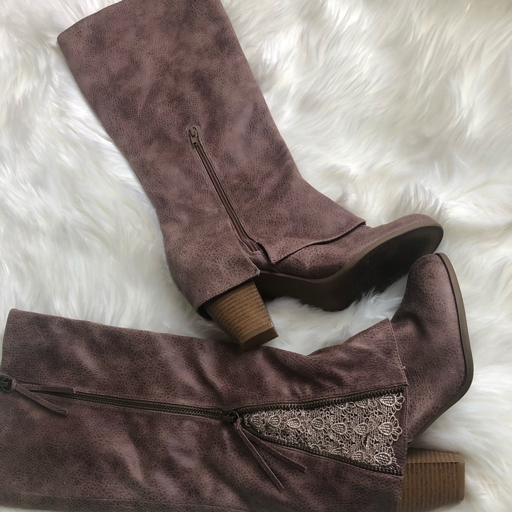 Boots 👢